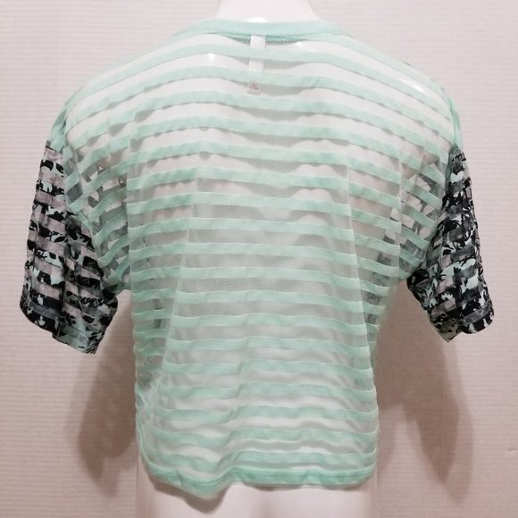 Xhilaration top Medium sheer striped floral graphic 100% polyester summer - Picture 3 of 9